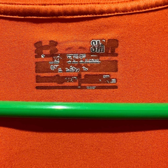 Women’s Under Armour Hot Gear Orange Athletic Shirt Size Small - Picture 2 of 5